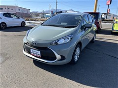 トヨタ　アクア G