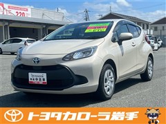 トヨタ アクア X