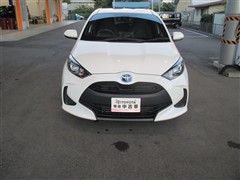 ヤリス ハイブリッド X