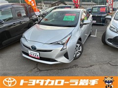 トヨタ プリウス S