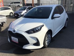 ヤリス ハイブリッド X