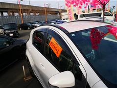 アクア X-アーバン