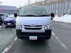 ハイエースバン DX