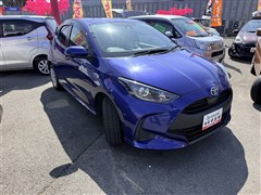 ヤリス ハイブリッド X