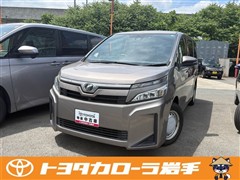 トヨタ ヴォクシー X