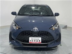 ヤリス ハイブリッド X