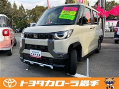 三菱 デリカミニ G プレミアム リミテッ