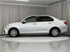 カローラアクシオ X