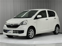ダイハツ ミライース XF