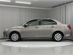 カローラアクシオ G