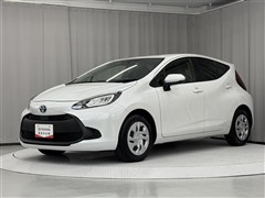 トヨタ アクア X