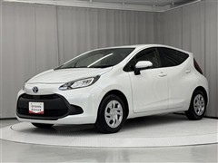 トヨタ アクア X