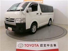 トヨタ ハイエースバン DX
