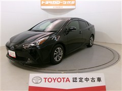 トヨタ プリウス S