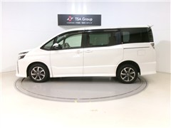 ヴォクシー ZS
