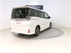 ヴォクシー ZS