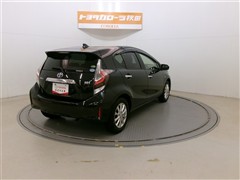 アクア S スタイルブラック