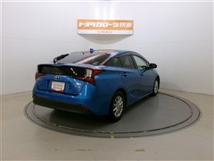 プリウス A プレミアム