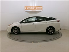 プリウス A ツーリングセレクション