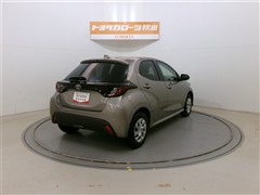 ヤリス G