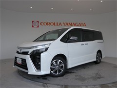 トヨタ　ヴォクシー ZS キラメキ2 7ニン