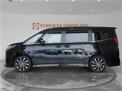 ノア ハイブリッド S-Z 7ニン