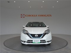 ノート eパワー メダリスト 4WD
