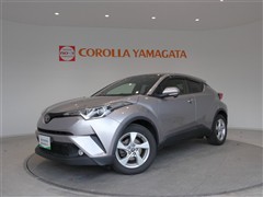 トヨタ C-HR S-T 4WD