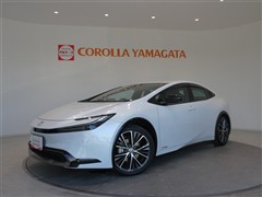 トヨタ プリウス Z E-Four