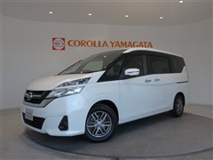 日産 セレナ S 8ニンノリ