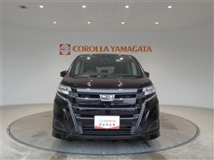 ノア X 4WD 8ニンノリ