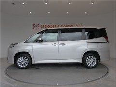 ノア HEV Z E-Four 7ニン