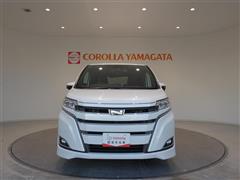 ノア G 4WD 8ニンノリ