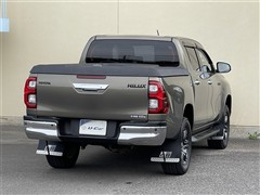 ハイラックス Z