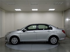 カローラアクシオ ハイブリッド