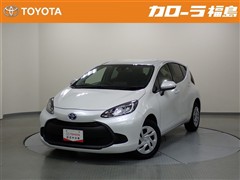 トヨタ アクア X