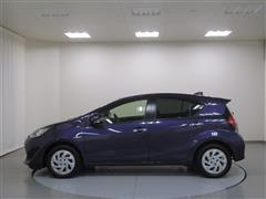 アクア S スタイルブラック