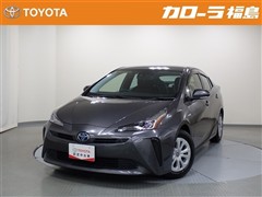 トヨタ　プリウス S