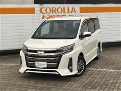 トヨタ　ノア SI