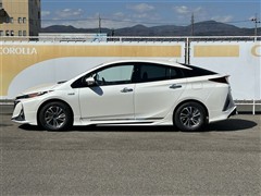 プリウスPHV Aナビパッケージ