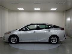 プリウスPHV Aナビパッケージ