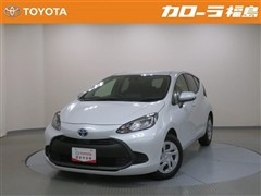 トヨタ　アクア X