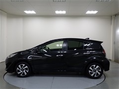 アクア Sスタイルブラック