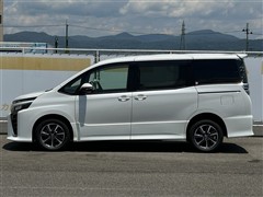 ヴォクシー ZS