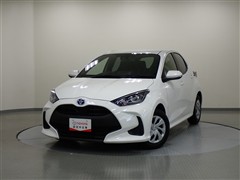 ヤリス ハイブリッドX