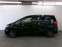 フリード ハイブリッド G