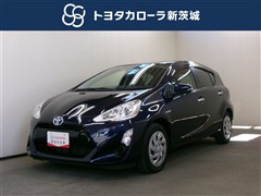 トヨタ　アクア S スタイル ブラック