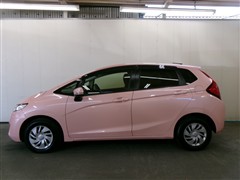 フィット 13G Fパッケージコンホ