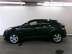 C-HR S LEDエディッション