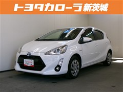 トヨタ アクア G